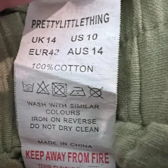 Prettylittlething Green Linen  Beach Shorts SZ USA 10 UK 14 - Picture 11 of 12